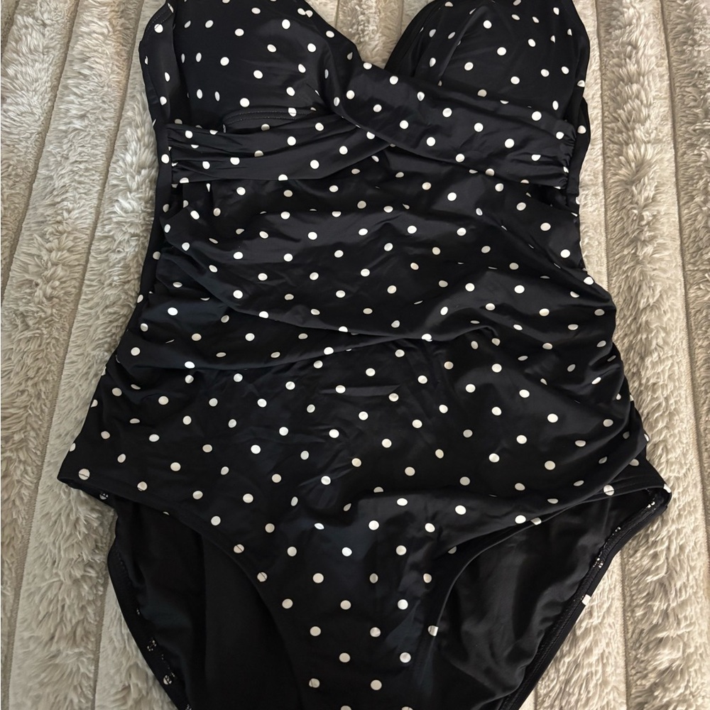 Elegant Black Polka Dot One Piece Swimsuit
